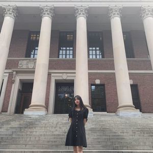 Meet your Posher, Mai